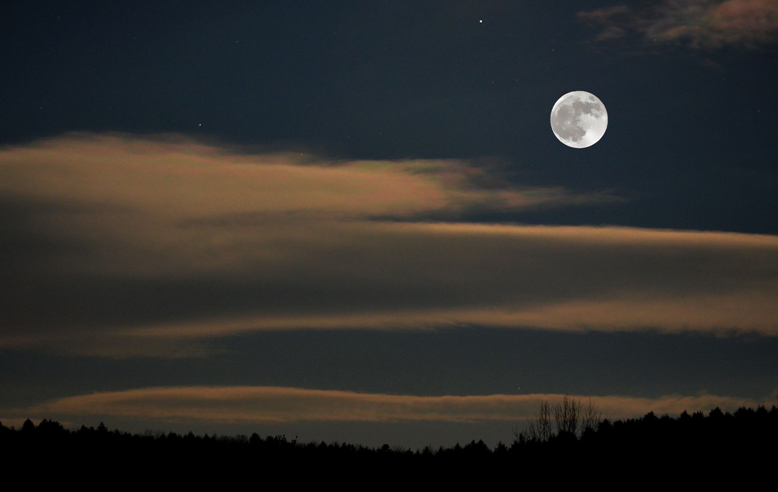 SoVerA Southern Vermont Astronomy Group » November Moon